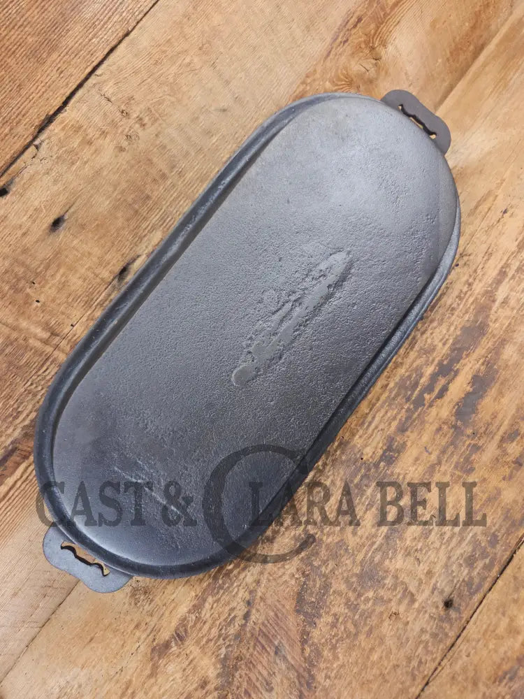Late 1800’s Antique Gate-marked #8 Cast Iron Griddle/Sad Iron Heater. Ornate fancy handles awesome for cooking &