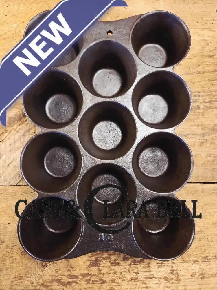 Late 1800’s hard to find Shepard #10 Popover Gem Pan. Phila PA based foundry. Beautifully restored and ready to use!