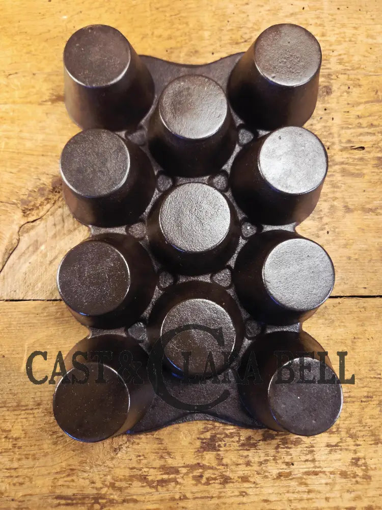 Late 1800’s hard to find Sheppard #10 Popover Gem Pan. Phila PA based foundry. Beautifully restored and ready to use!