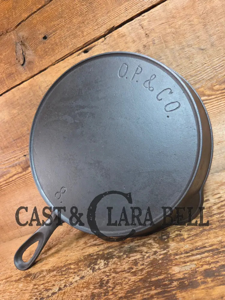 Late 1800’s HTF Orr & Painter and Co. #8 cast iron skillet. Reading PA. Mint condition and elegant to use in your