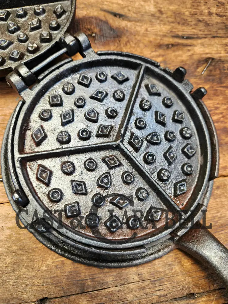 Late 1800’S Patton Style #6/7 Cast Waffle Iron. Playing Card Pattern. Compact And Ready To Make