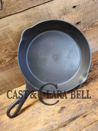 Late 1800’S Sidney (Pre-Wagner) Holloware #7 Cast Iron Skillet. Pitting But Otherwise Gorgeous!