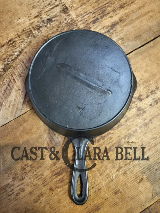 Late 1800’s Unknown Maker Antique #7 Skillet Fancy Handle. Very cool piece to use similar to Griswold Erie Skillet