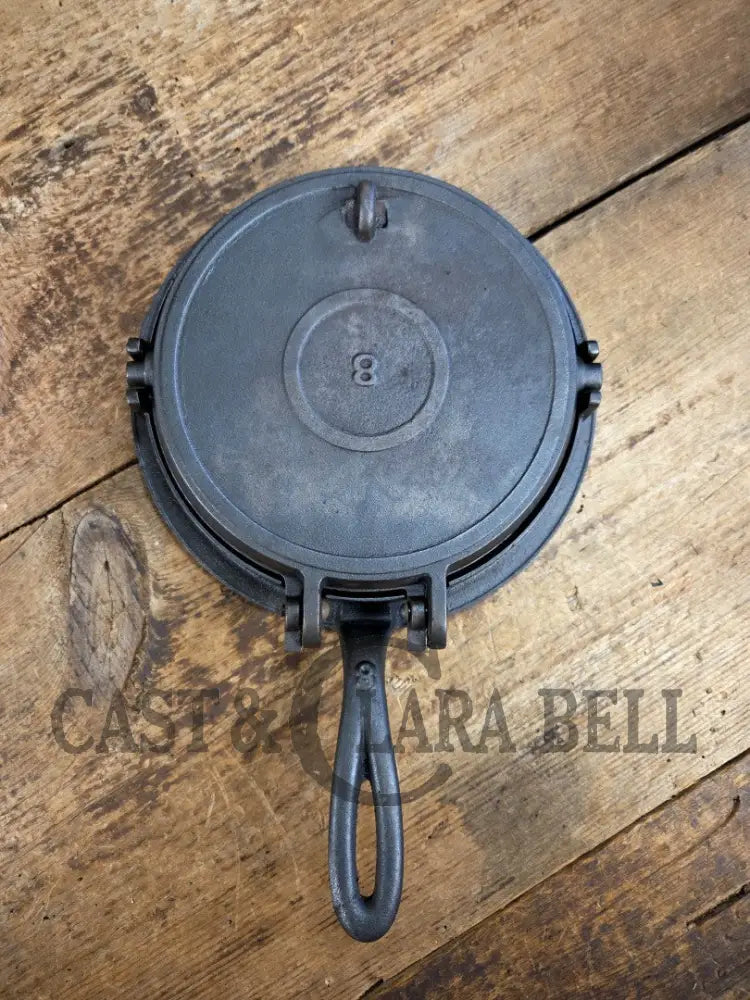 Late 1800’s Unmarked BEAUTIFUL #8 Antique Waffle iron. Awesome raised 8 on both paddles and handles. VERY cool! Waffle