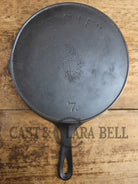 Late 1890’s Griswold’s ERIE #7 second series skillet. Beautiful and lightweight Skillet