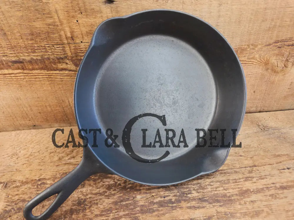 Late 1890’s Griswold’s ERIE #7 second series skillet. D maker’s mark. Beautiful and lightweight Skillet