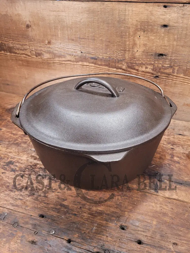 Lodge Egg Logo Dutch Oven. Raised Lodge logo, beautiful cooker