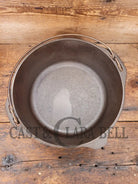 1950S Era Lodge Egg Logo Dutch Oven. Raised Logo Beautiful Cooker! Ovens & Kettles