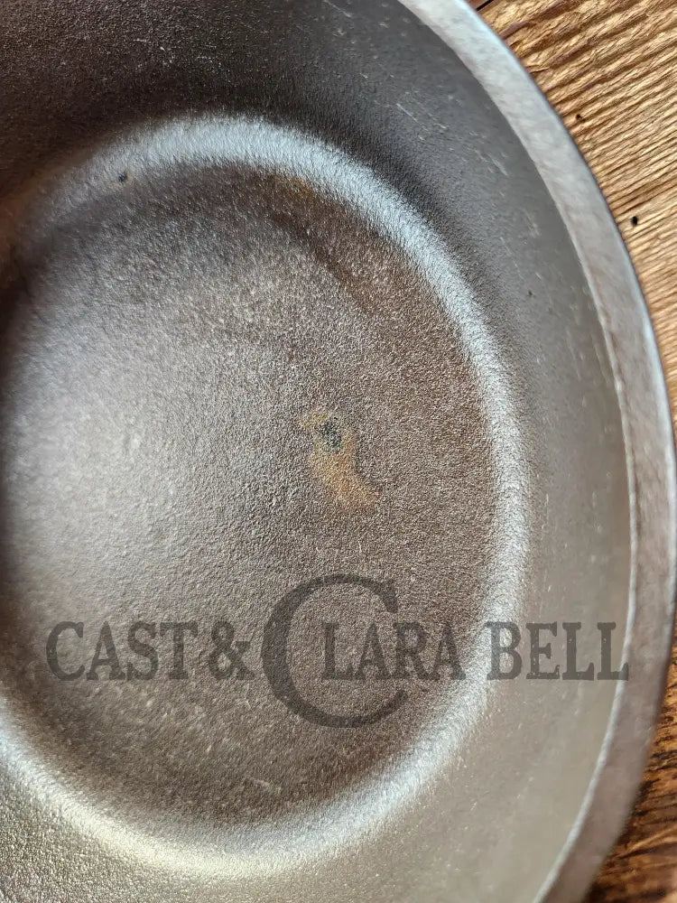 Lodge ’Opryland’ Hotel Cast Iron Skillet. Super Unique Wonderful Gift Idea! Skillet