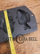 Lodge Perch Pan 5PP2. Awesome cornbread! Bakeware