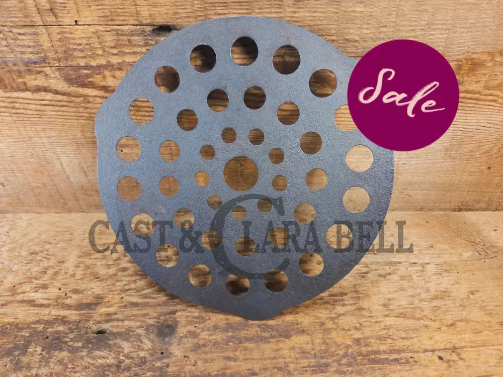 Lodge Trivet for Dutch Oven’s sized 8 Perfect for your Lodge Dutch Oven - Dutch Ovens Trivets & Kettles