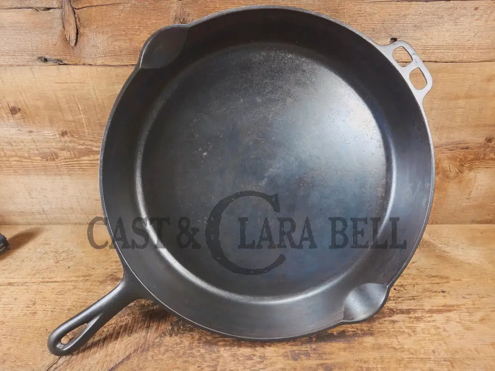 Looking for a BIG skillet?? 1920’s Wagner #14 Cast Iron Skillet the biggest Wagner made. Big bacon skillet awesome for