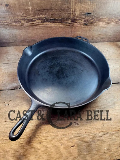 Looking For A Big Skillet?? The Biggest Handled Skillet Made By Wagner. Early 1930’S #14A Cast