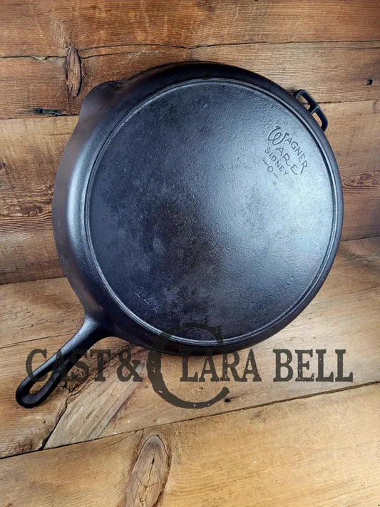 Looking For A Big Skillet?? The Biggest Handled Skillet Made By Wagner. Early 1930’S #14A Cast