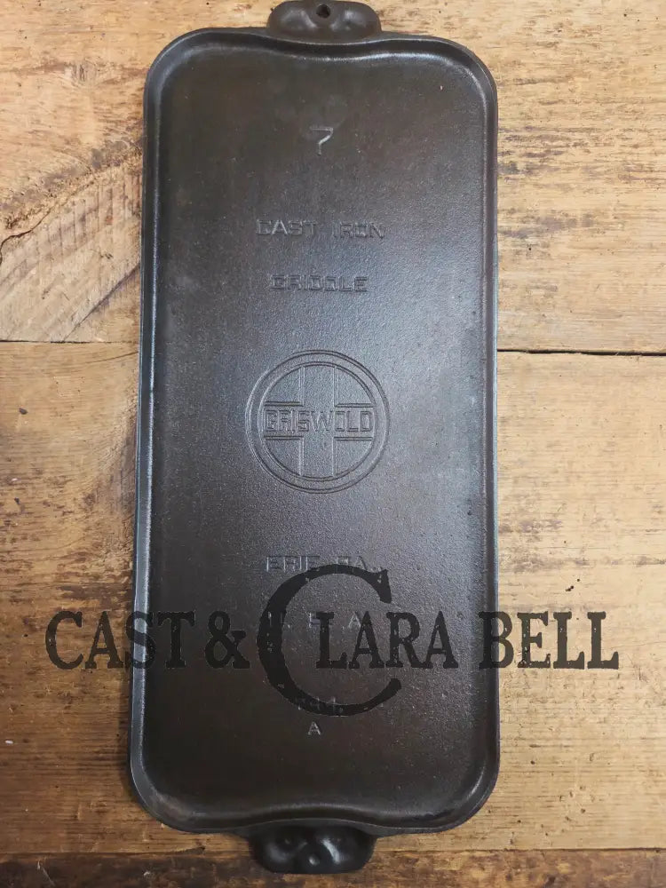 LOVE it. Great gift! 1920’s Large Block Logo Griswold #7 Cast Iron Long Griddle 744 Griddle