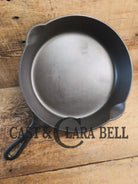 Lovely 1920’s Griswold #9 Skillet with Heat Ring and Large Block Logo 710 AX One of the most popular Griswold lines
