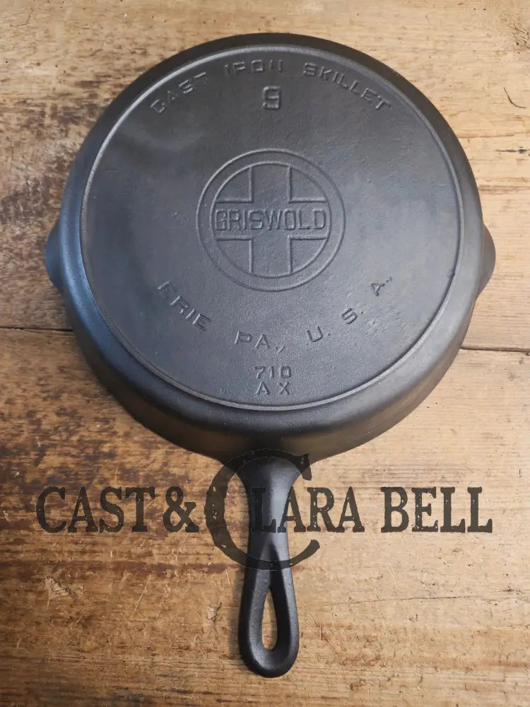 Lovely 1920’s Griswold #9 Skillet with Heat Ring and Large Block Logo 710 AX One of the most popular Griswold lines