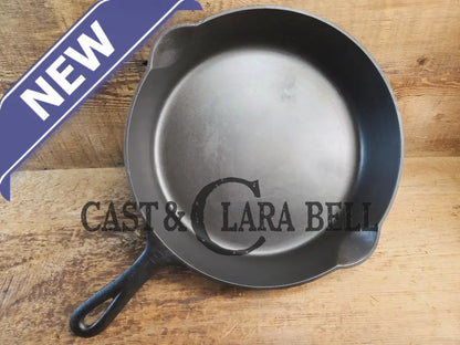 Lovely 1920’s Griswold #9 Skillet with Heat Ring and Large Block Logo 710 AX One of the most popular Griswold lines