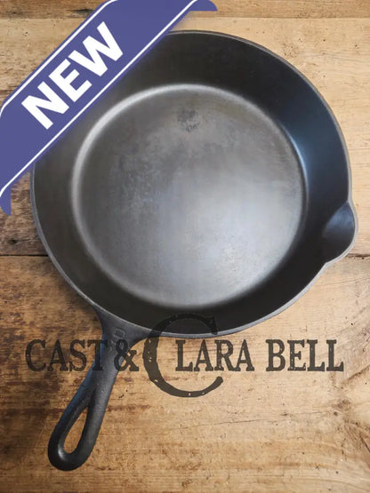 Lovely 1920’s Griswold #9 Skillet with Heat Ring and Large Block Logo 710 AX One of the most popular Griswold lines