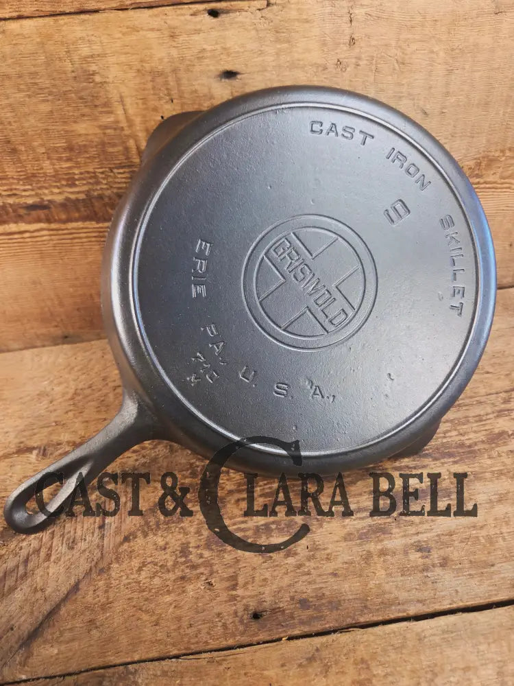 Lovely 1920’s Griswold #9 Skillet with Heat Ring and Large Block Logo 710 M. One of the most popular Griswold lines