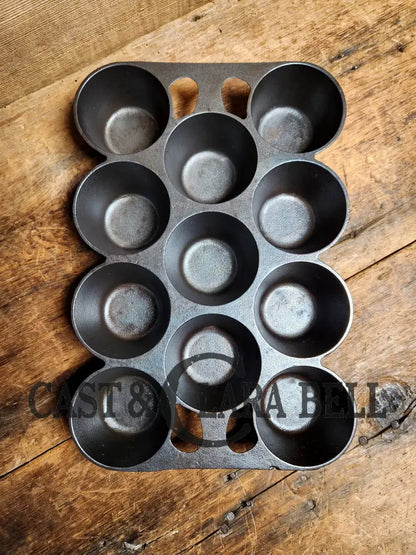 Lovely Griswold No. 10 Popover Pan 948. Fully Restored And Ready To Make The Best Brownies Muffins