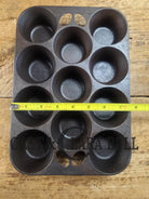 Lovely Griswold No. 10 Popover Pan 949 B. Fully Restored and ready to make the best brownies muffins or cornbread!