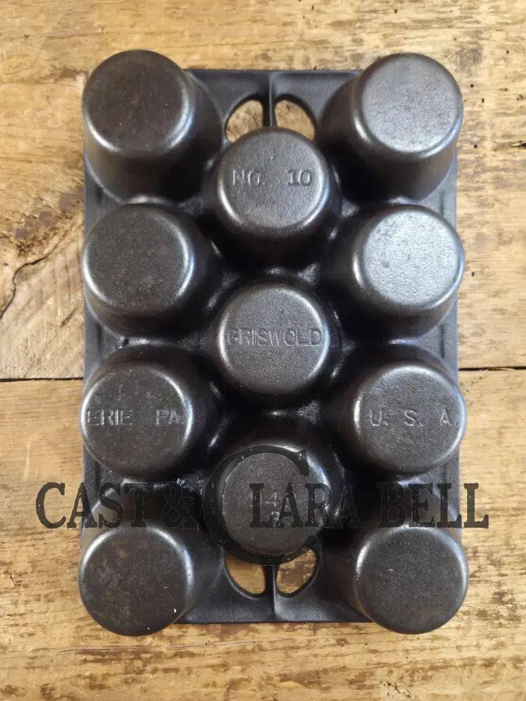 Lovely Griswold No. 10 Popover Pan 949 B. Fully Restored and ready to make the best brownies muffins or cornbread!