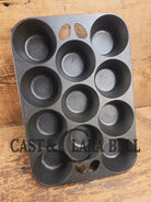 Lovely Griswold No. 10 Popover Pan 949 B. Fully Restored and ready to make the best brownies muffins or cornbread!