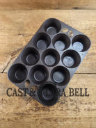 Lovely Griswold No. 10 Popover Pan 949 B. Fully Restored and ready to make the best brownies muffins or cornbread!