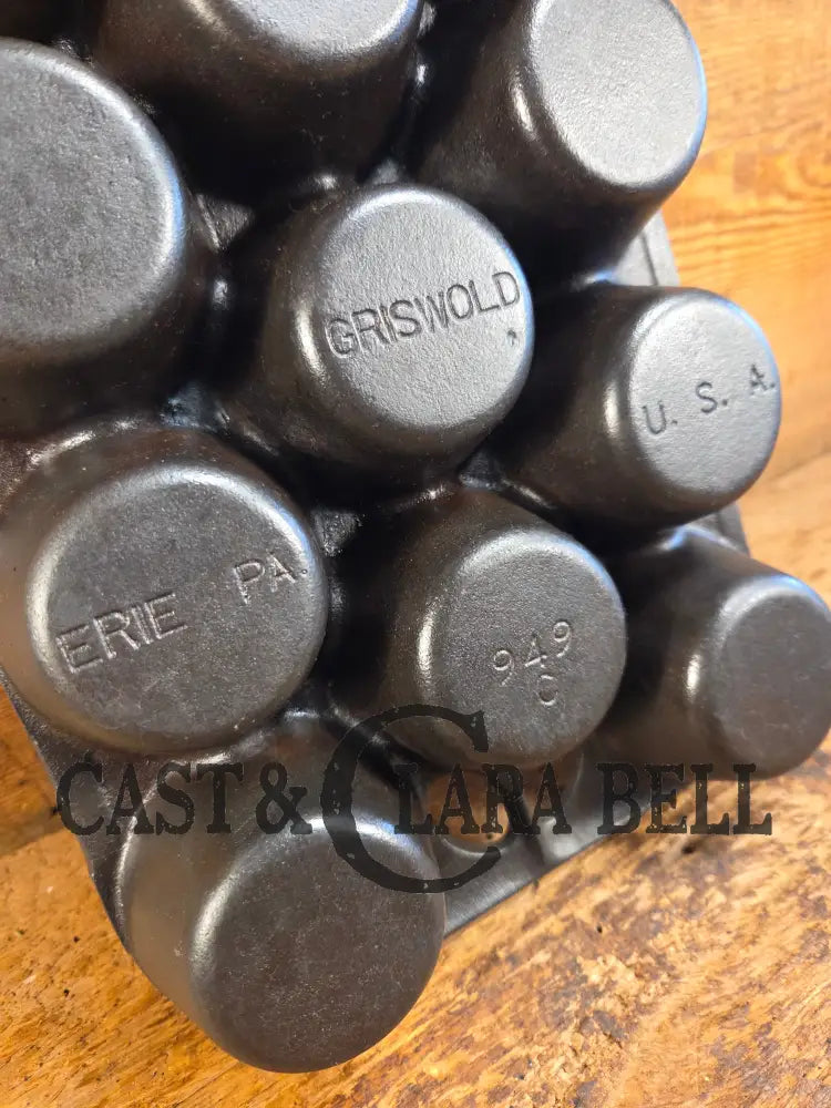 Lovely Griswold No. 10 Popover Pan 949 C. Fully Restored and ready to make the best brownies muffins or cornbread