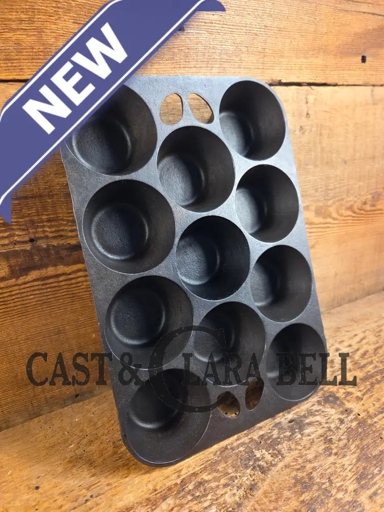 Lovely Griswold No. 10 Popover Pan 949 C. Fully Restored and ready to make the best brownies muffins or cornbread