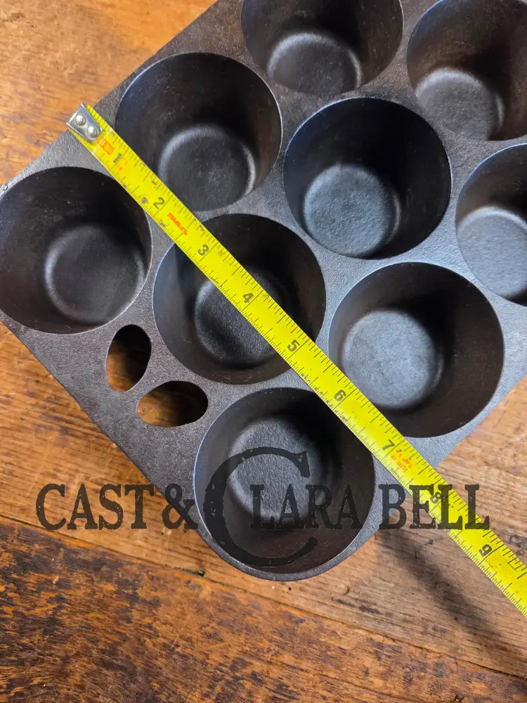 Lovely Griswold No. 10 Popover Pan 949 C. Fully Restored and ready to make the best brownies muffins or cornbread