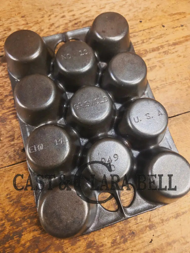 Lovely Griswold No. 10 Popover Pan 949 D. Fully Restored and ready to make the best brownies muffins or cornbread!