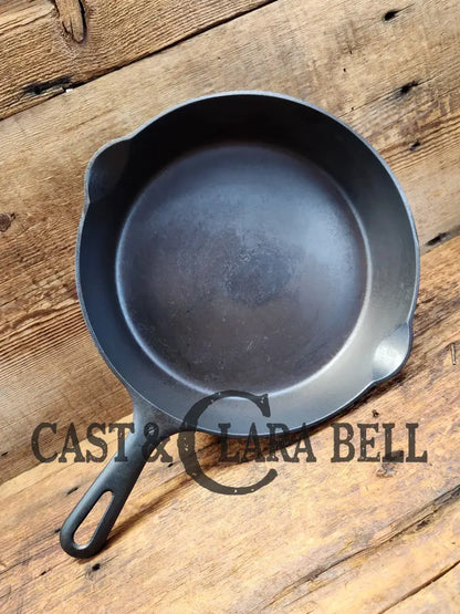 Lovely Griswold No. 7 Cast Iron Skillet With Small Block Logo 701 C