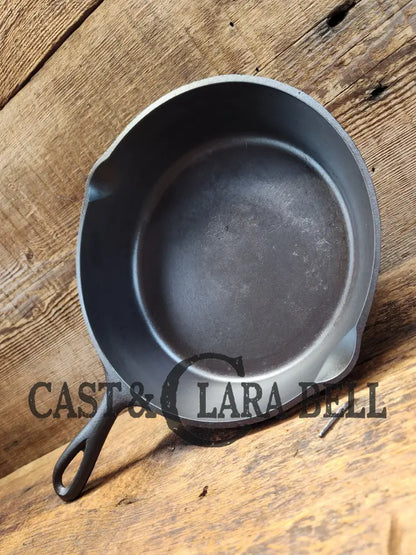 Lovely Lodge #5 With 3 Notch Heat Ring. Great Gift Idea! Restored And Ready To Use! Skillet