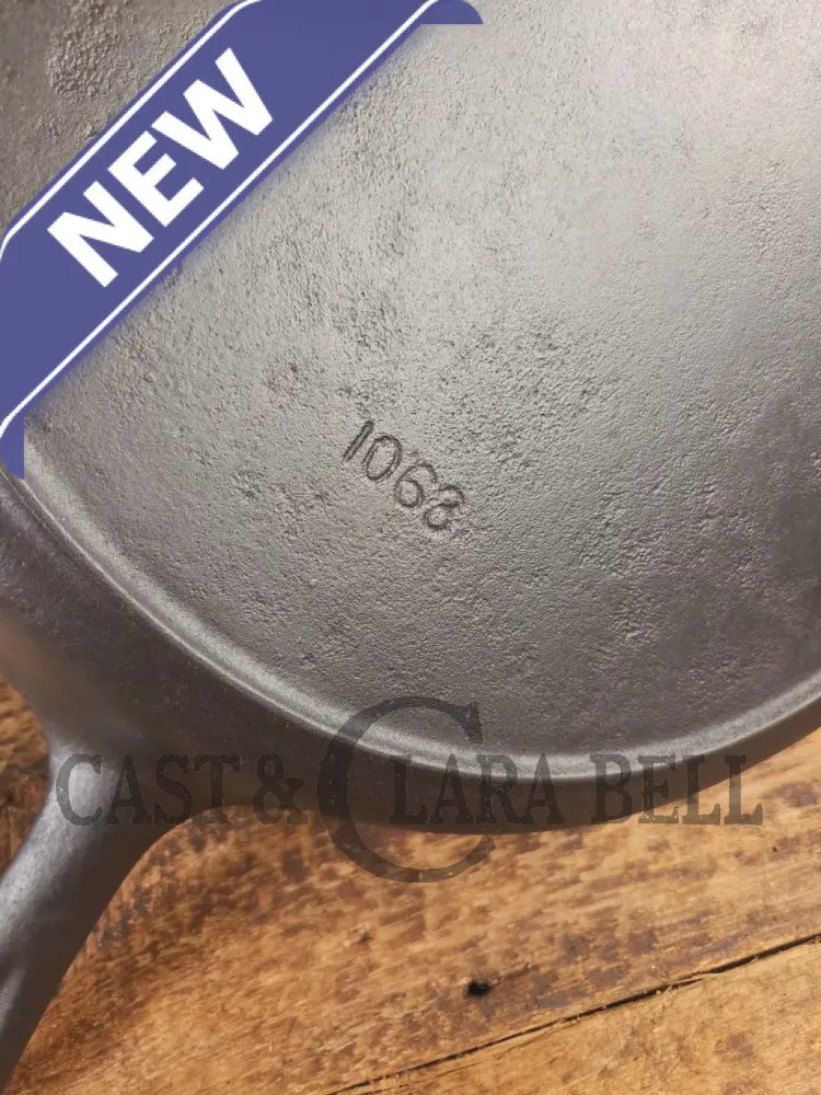 Lucky #13. 1930s Wagner Ware #13 Skillet w/ Stylized Logo Heat Ring 1063. A tough one to find! - Skillet