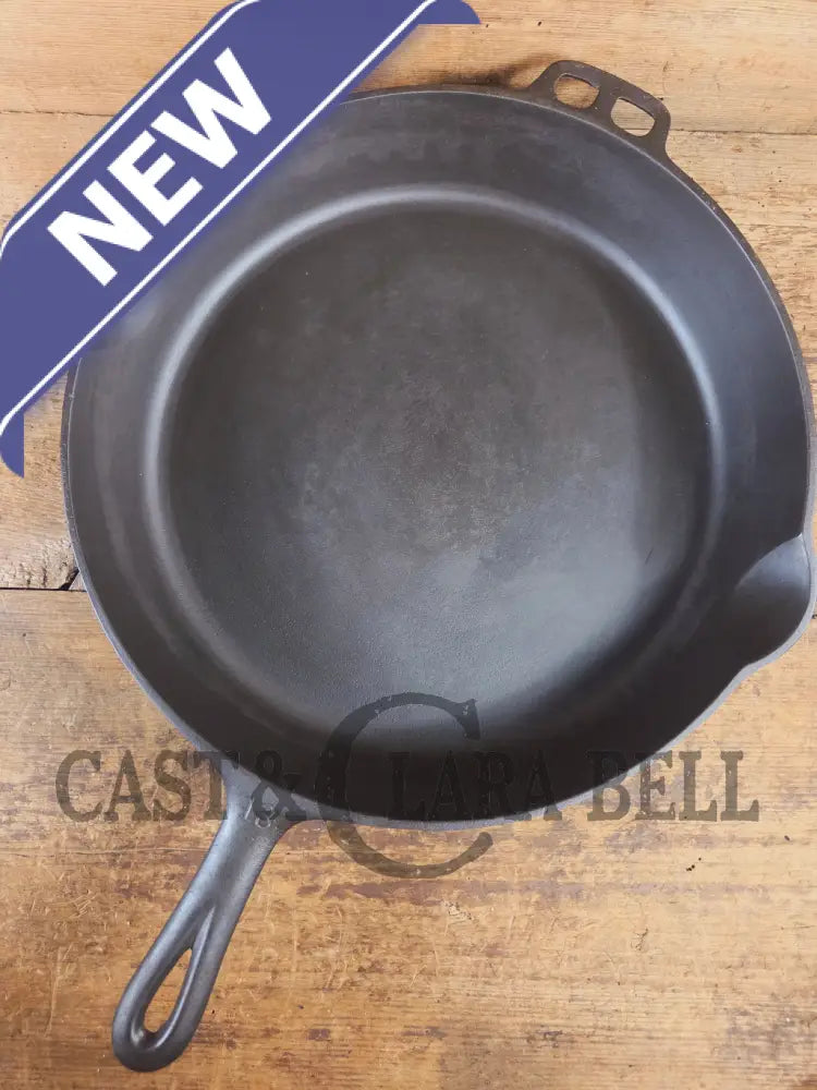 Lucky #13. 1930s Wagner Ware #13 Skillet w/ Stylized Logo Heat Ring 1063. A tough one to find! - Skillet