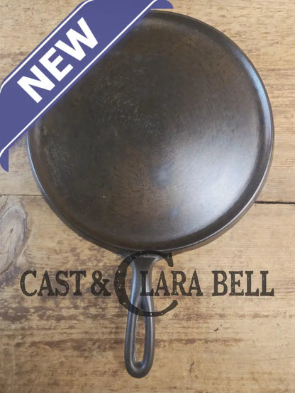 Make 90 year old grilled cheese! 1930-40’s Era lodge #9 Round Griddle. Awesome! SC24 Griddle