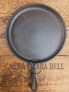 Make 90 year old grilled cheese! Earlier 1920’s era Lodge #8 Round Griddle Griddle