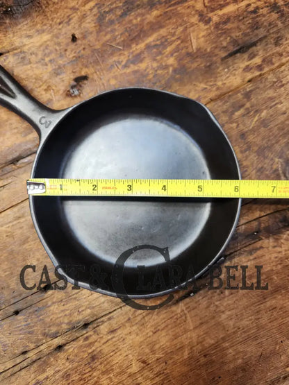 Martin Stove & Range Co. #3 Cast Iron Egg Skillet With ’Hamburger’ Logo