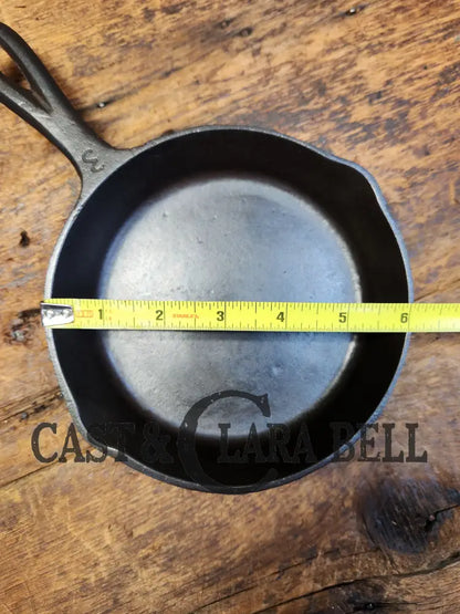 Martin Stove & Range Co. #3 Cast Iron Egg Skillet With ’Hamburger’ Logo