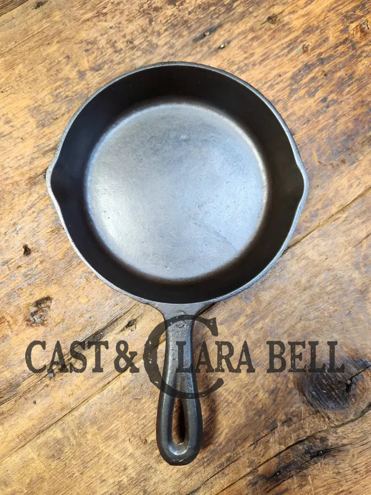 Martin Stove & Range Co. #3 Cast Iron Egg Skillet With ’Hamburger’ Logo