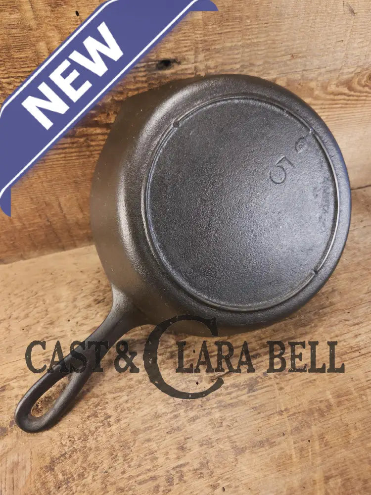 Mid 1900’s Lodge #5 ’Blob’ Skillet with 3 Notch Heat Ring Raised and incised 1. Skillet