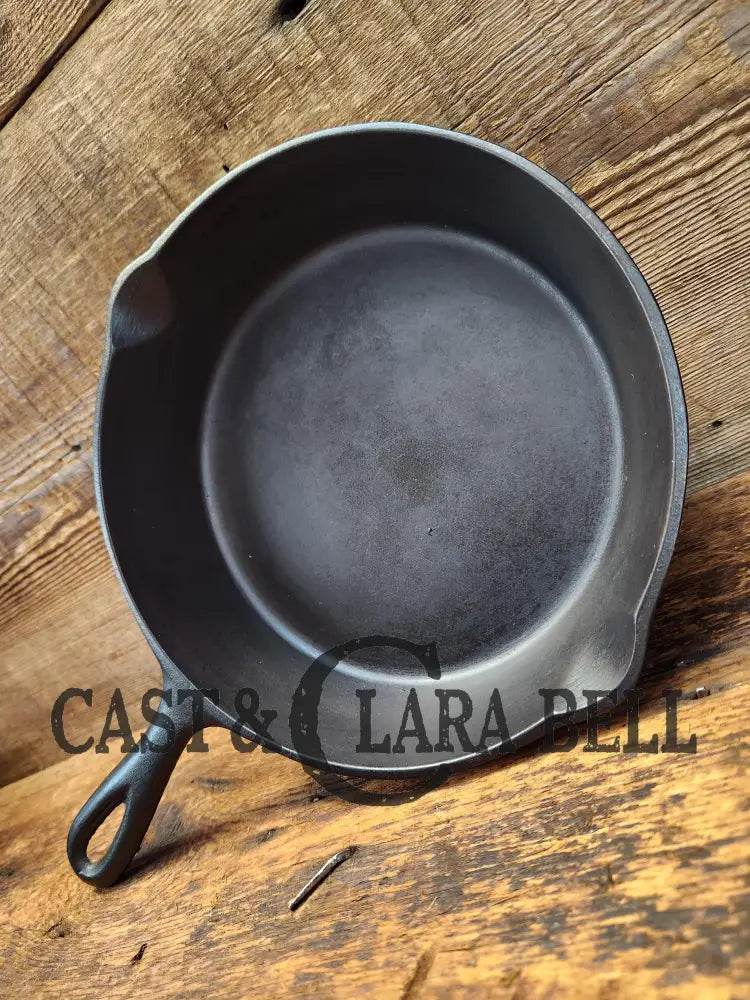 Mid 1900’S Lodge #5 Cast Iron Saute Skillet With 3 Notch Heat Ring Sc24