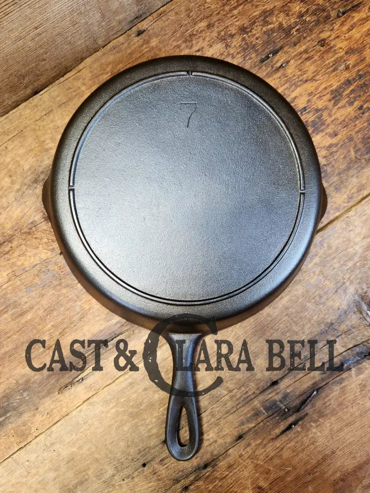 Mid 1900’S Lodge #7 Skillet With 3 Notch Heat Ring Sc24