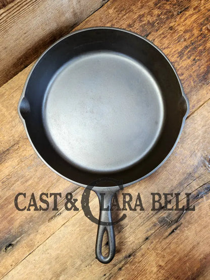 Mid 1900’S Lodge #7 Skillet With 3 Notch Heat Ring Sc24