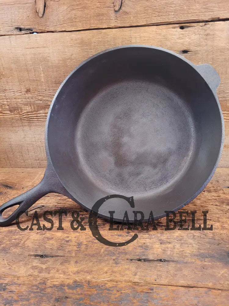 Mid 1900S Vintage #8 Three Notch Lodge Cast Iron Chicken Fryer! Skillet