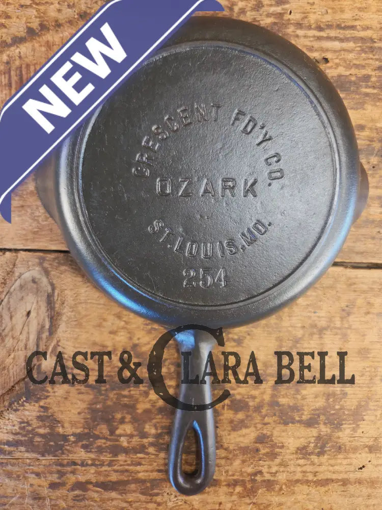 Midwest favorite and tough to source. Missouri made Crescent Fndry ’Ozark’ #4 Cast Iron Skillet - Skillet