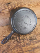 Midwest favorite and tough to source. Missouri made Crescent Fndry ’Ozark’ #4 Cast Iron Skillet - Skillet
