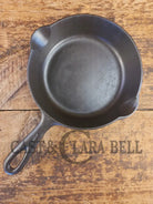 Midwest favorite and tough to source. Missouri made Crescent Fndry ’Ozark’ #4 Cast Iron Skillet - Skillet